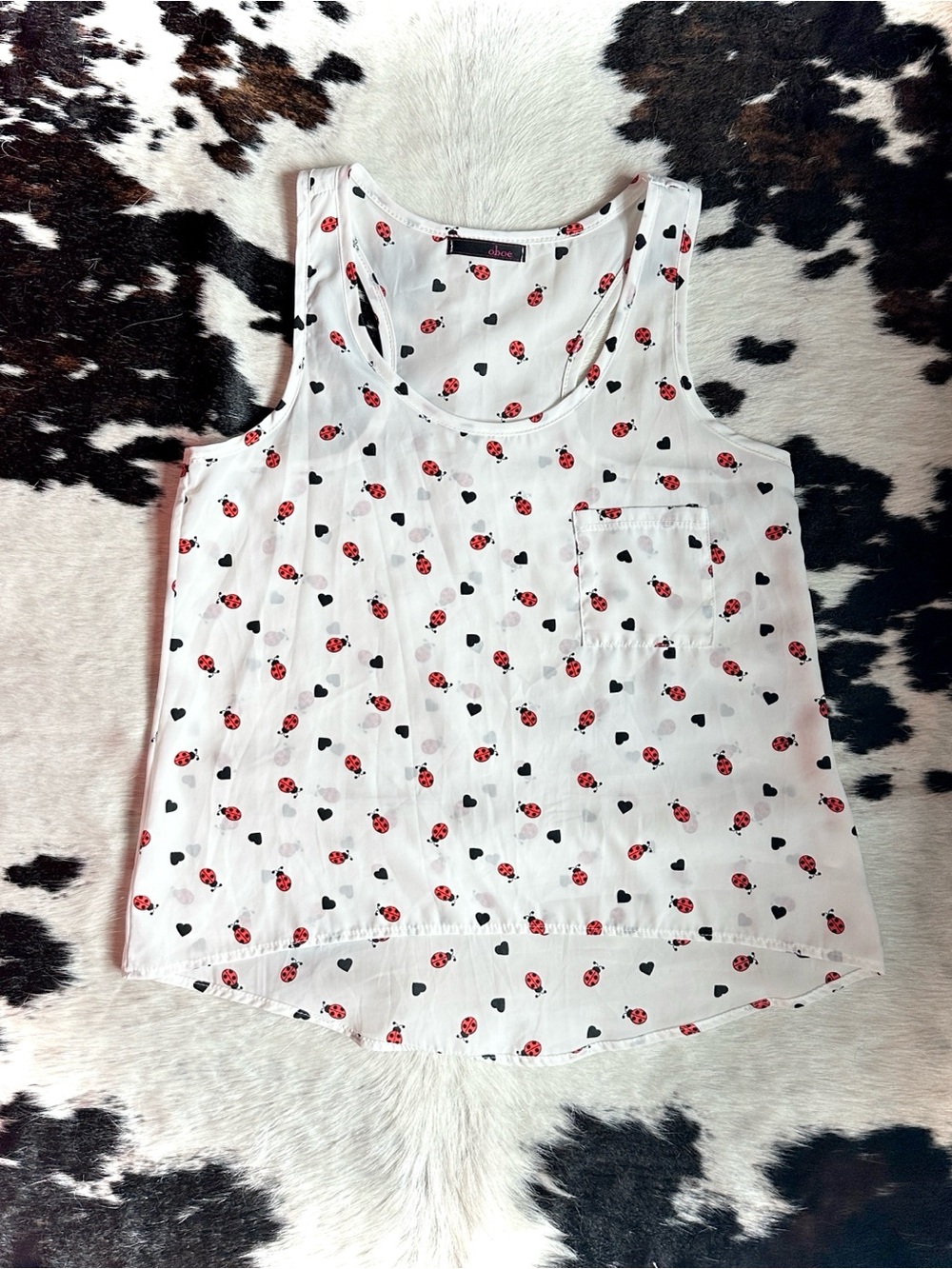 Ladybug Print White Tank Top with Black Hearts 🐞🖤